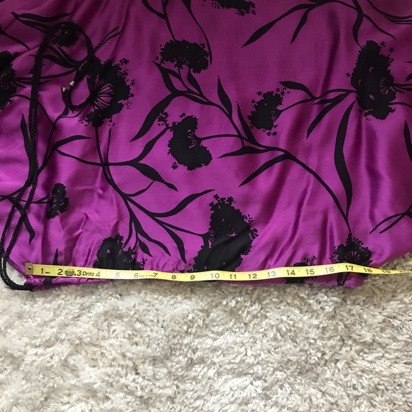 Beautiful Silk Blouse - Picture 9 of 12